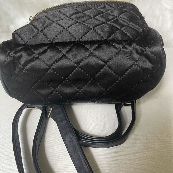 Aldo black satin quilted small backpack pre owned - Picture 7 of 12